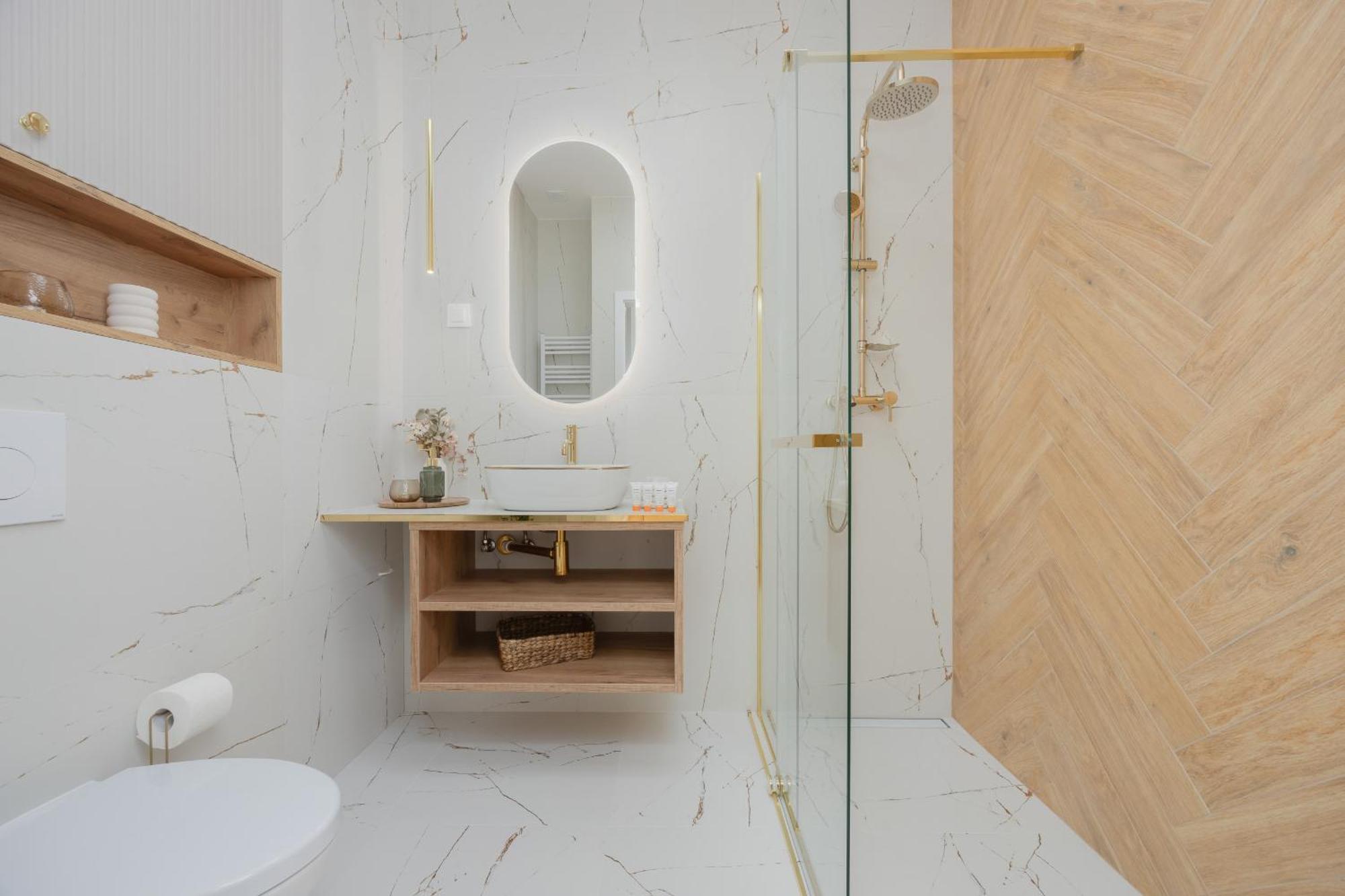 Elegant Grojecka In By Renters *