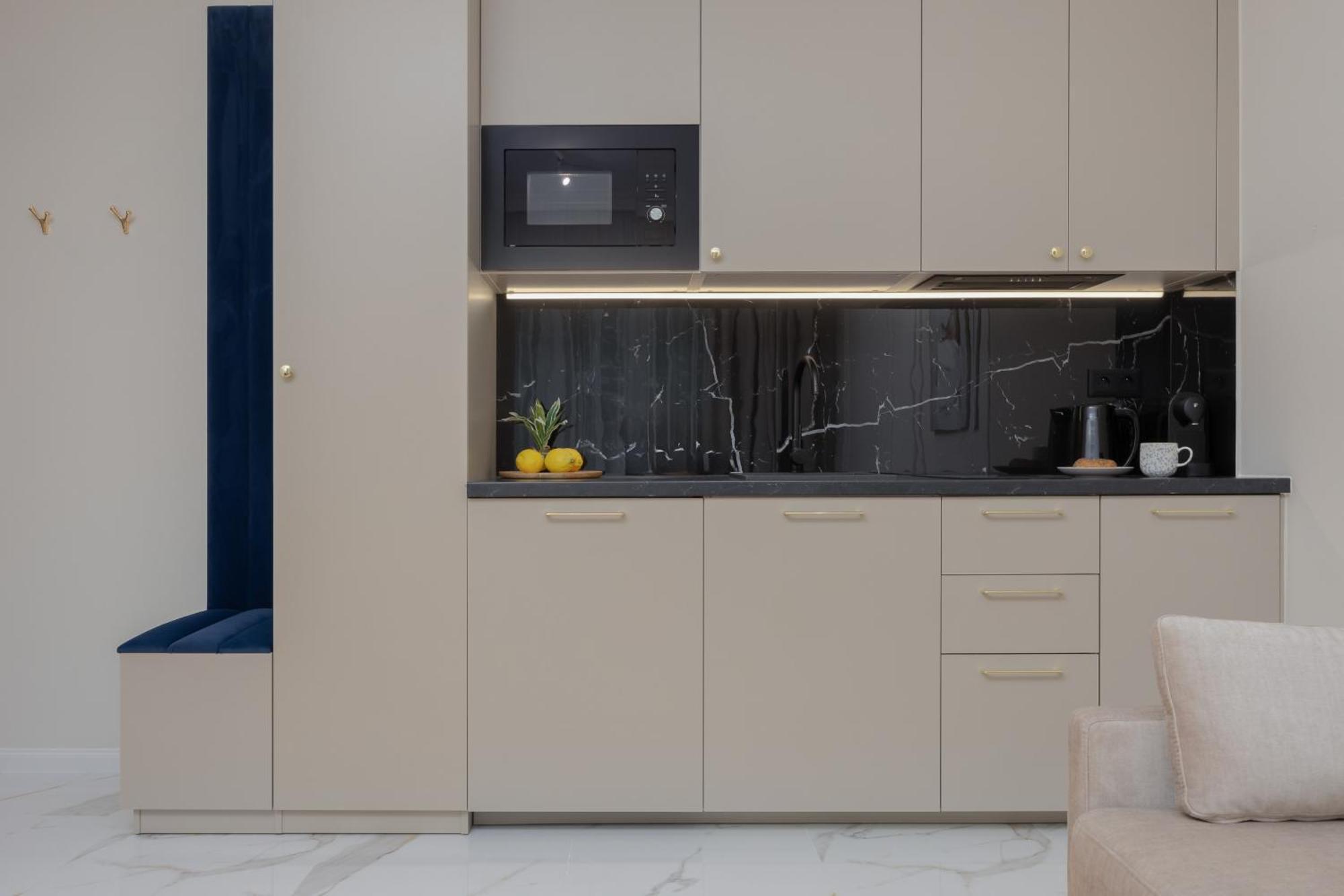 Apartament Elegant Grojecka In By Renters Warszawa
