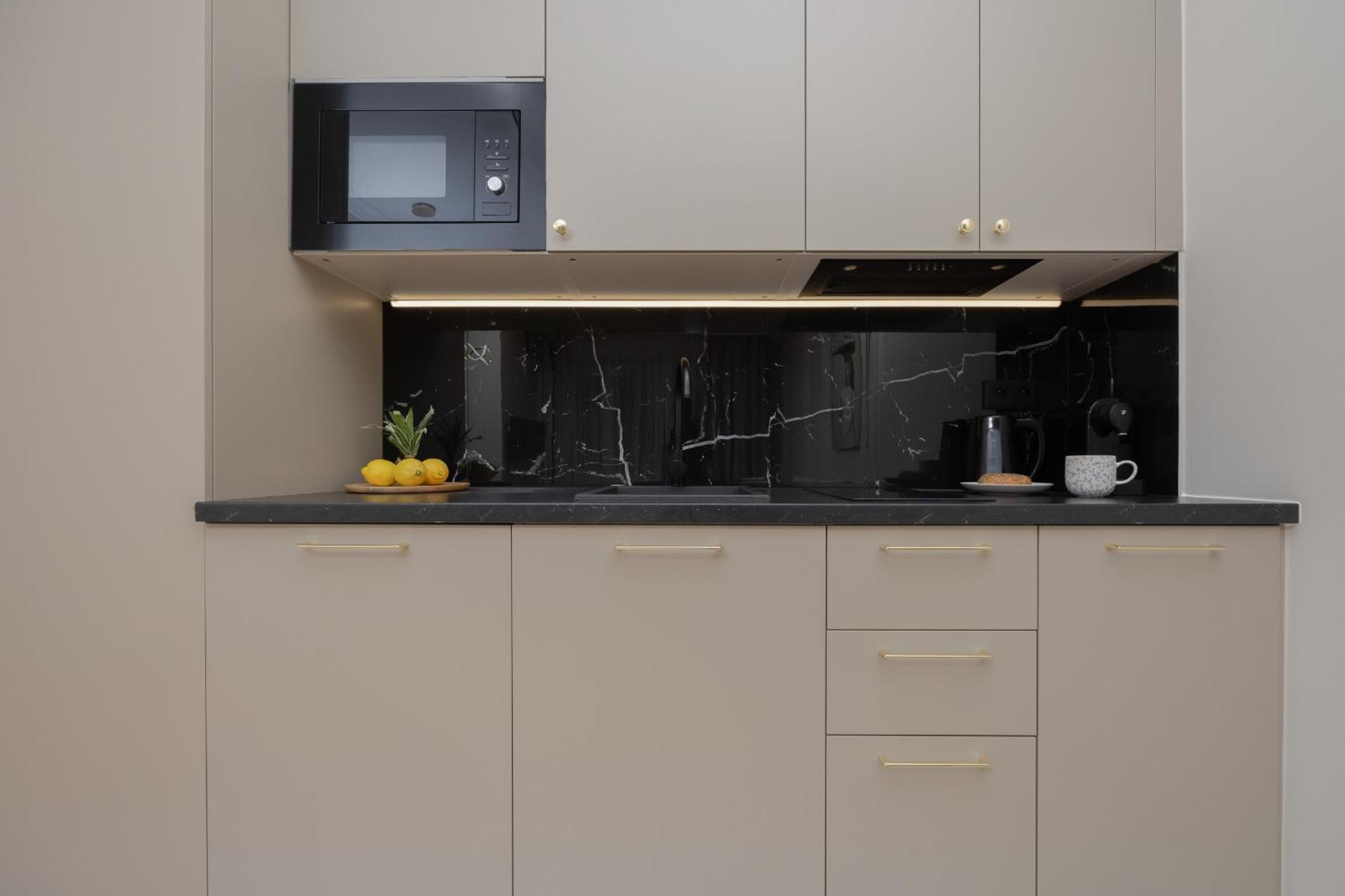 Elegant Grojecka In By Renters Apartament Warszawa