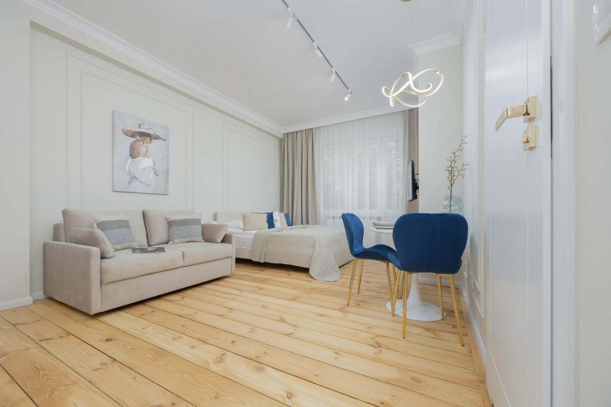 Apartament Elegant Grojecka In By Renters